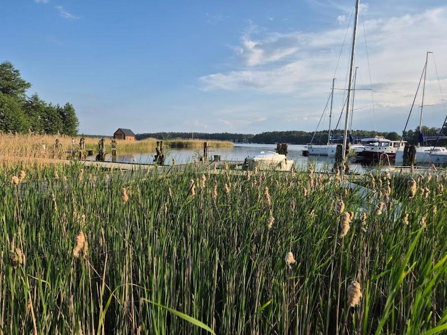 Pensjonat Rybaczowka - Noclegi, Restauracja, Port Bogaczewo  Esterno foto