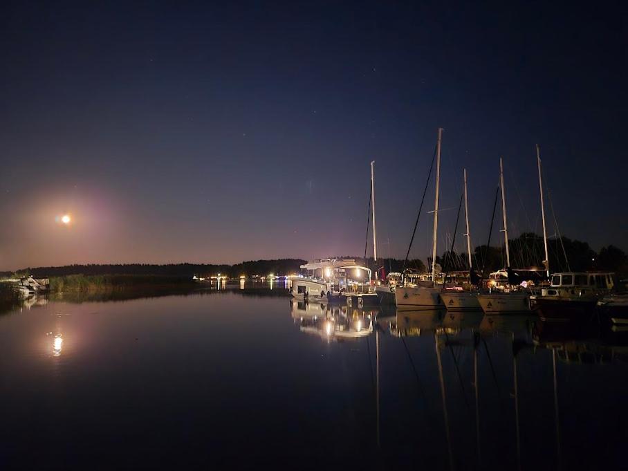 Pensjonat Rybaczowka - Noclegi, Restauracja, Port Bogaczewo  Esterno foto
